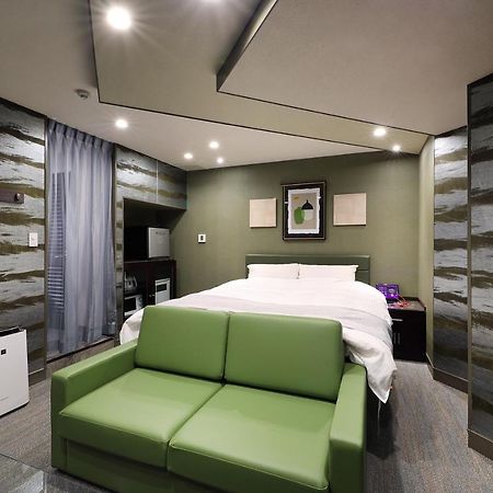 ホテルバースデー岐阜西店 Hotel Birthday Gifuwest (Adults Only) المظهر الخارجي الصورة