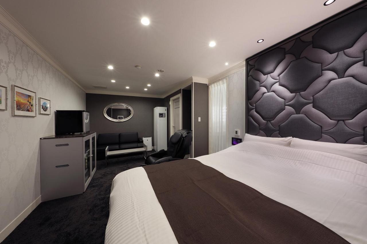 ホテルバースデー岐阜西店 Hotel Birthday Gifuwest (Adults Only) المظهر الخارجي الصورة