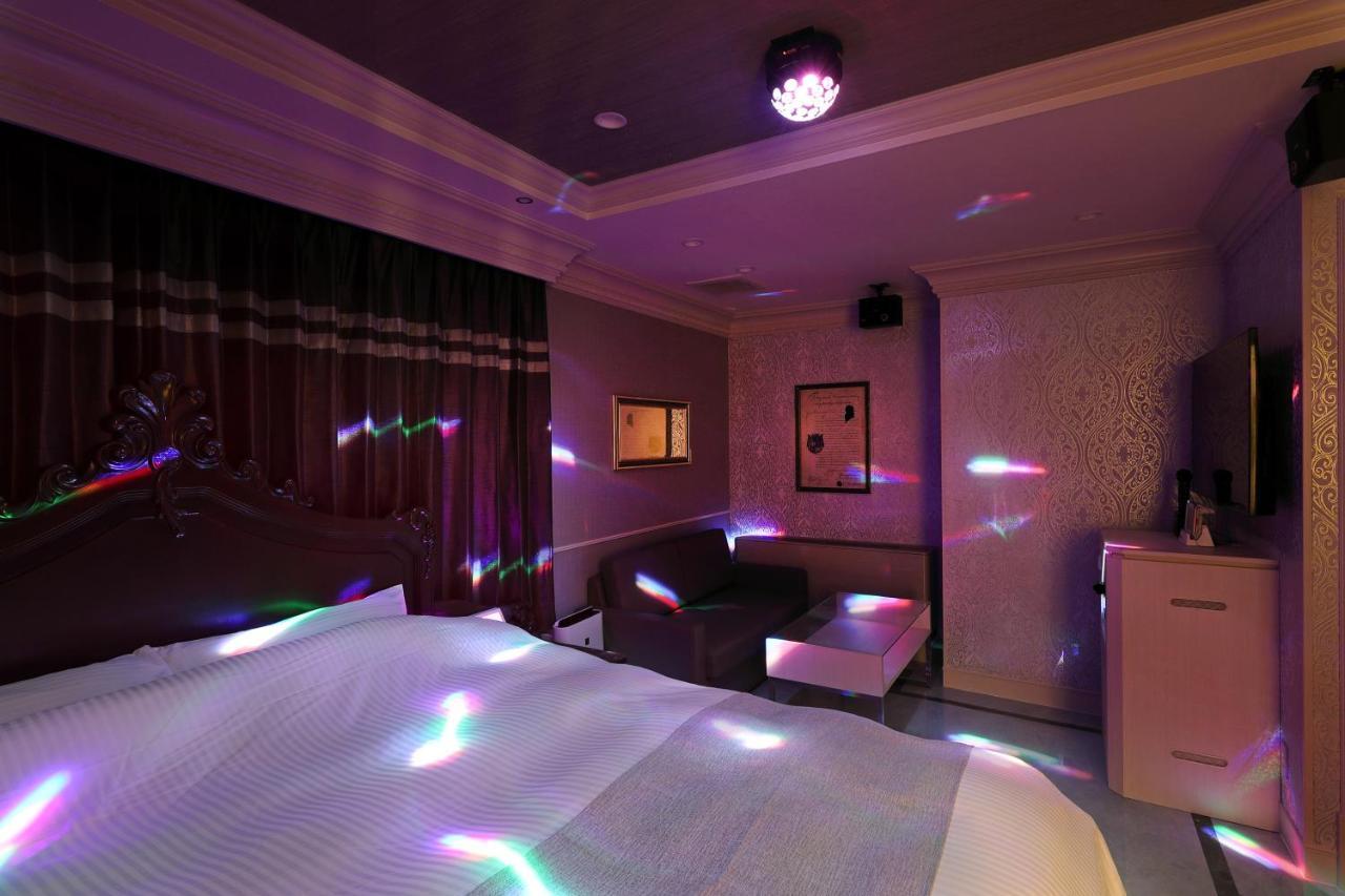ホテルバースデー岐阜西店 Hotel Birthday Gifuwest (Adults Only) المظهر الخارجي الصورة